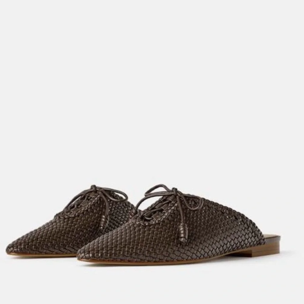 ZARA BRAIDED WOVEN FLAT MULES BROWN TIE BOW SLIDES SANDALS 38 BASKET WEAVE